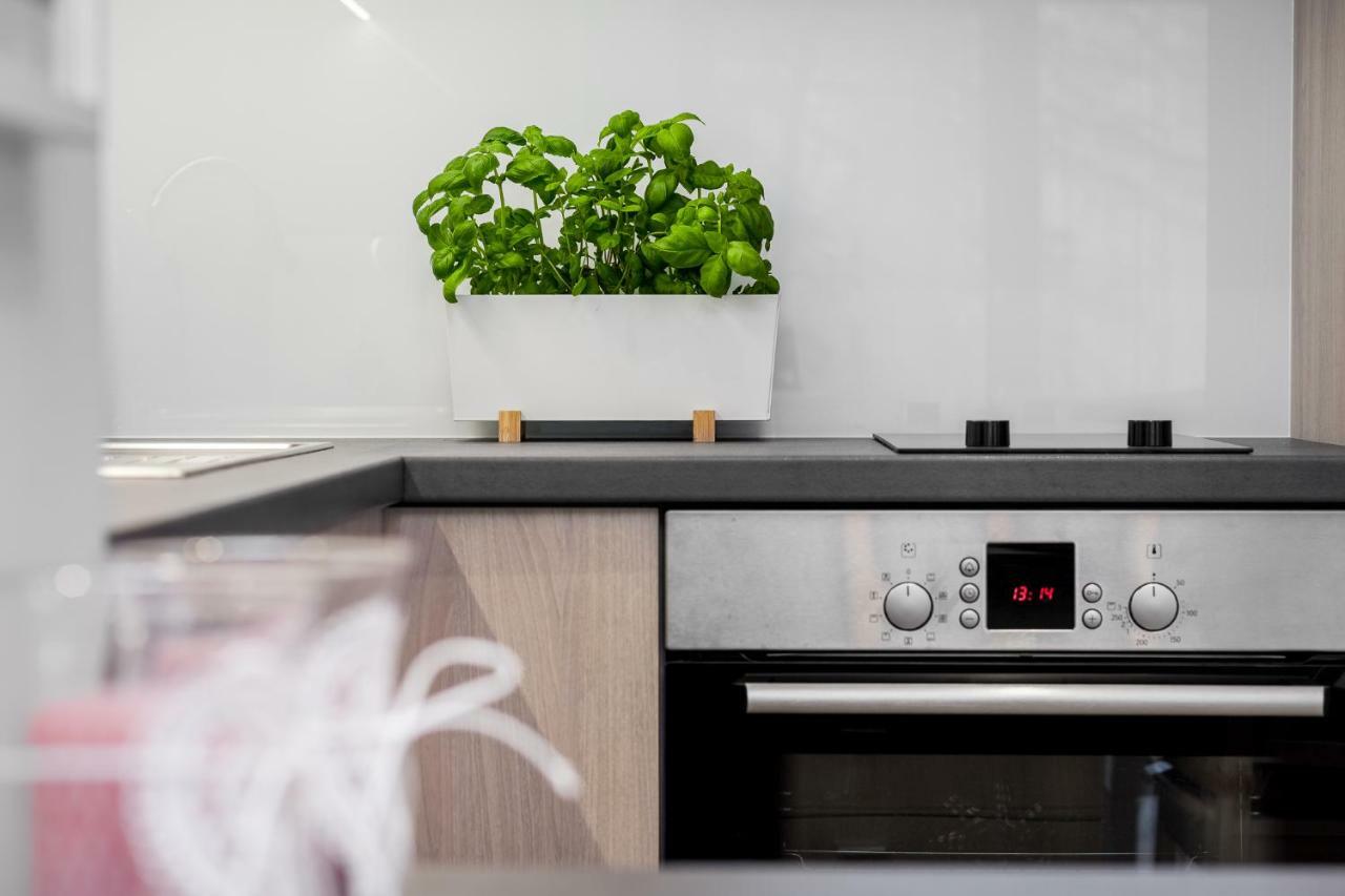 Apartamenty Black&White - Apartament Batory Five Gdynia Ngoại thất bức ảnh
