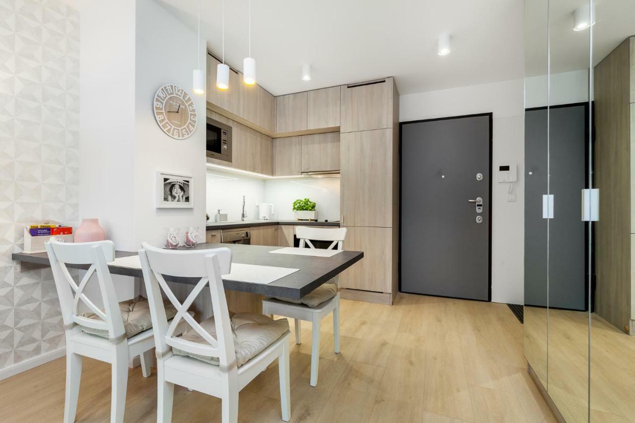 Apartamenty Black&White - Apartament Batory Five Gdynia Ngoại thất bức ảnh