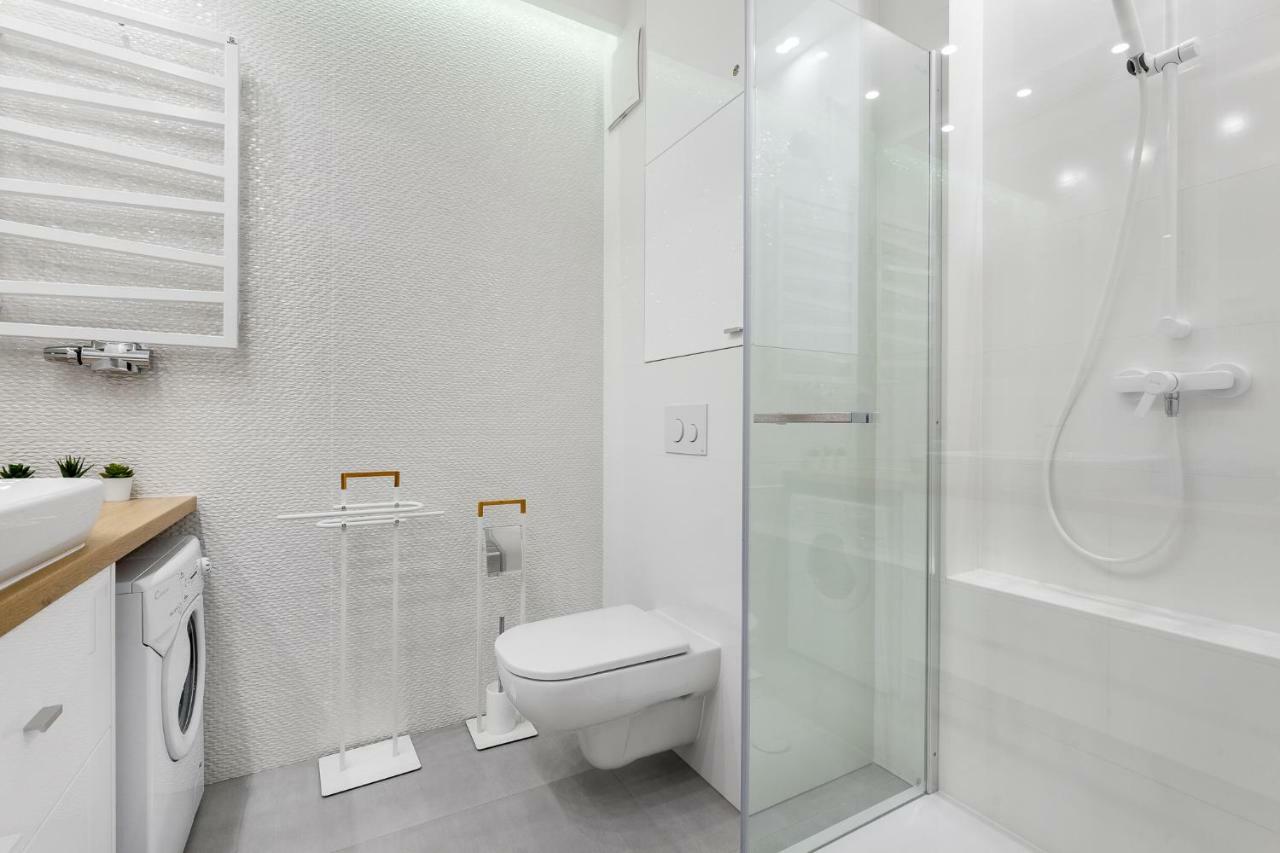 Apartamenty Black&White - Apartament Batory Five Gdynia Ngoại thất bức ảnh
