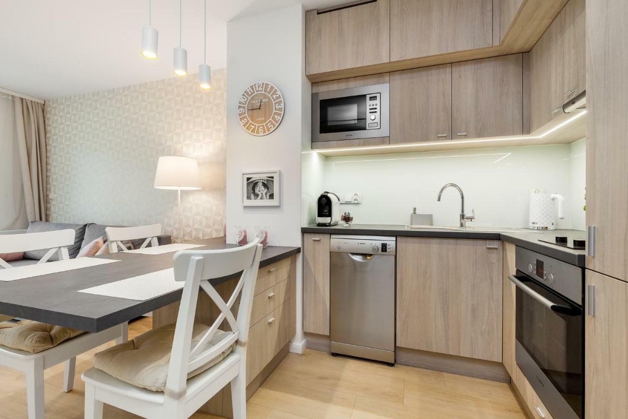 Apartamenty Black&White - Apartament Batory Five Gdynia Ngoại thất bức ảnh